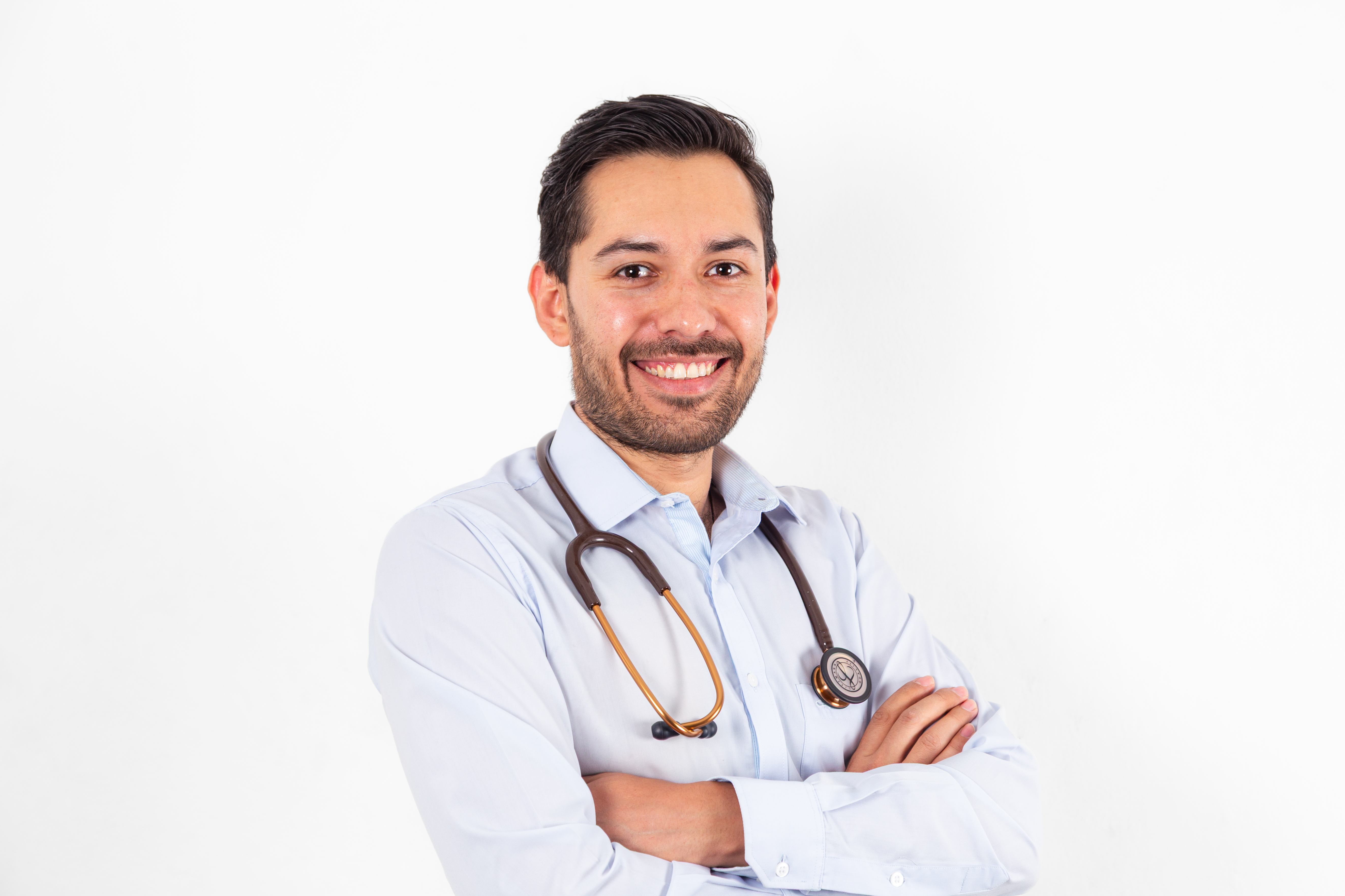 Dr. Ricardo Alfaro — Médico Familiar, Orientación Médica Online